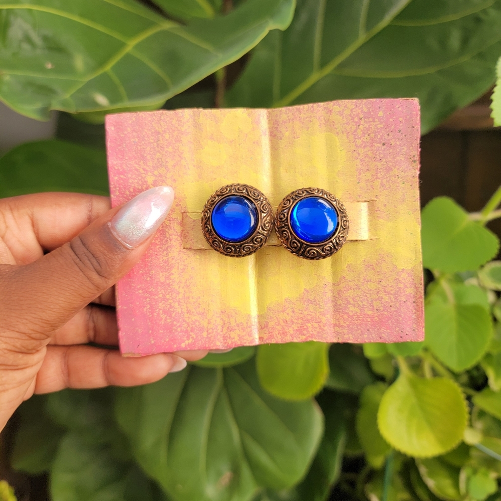 Royal Blue Gem Vintage Clip On Earrings